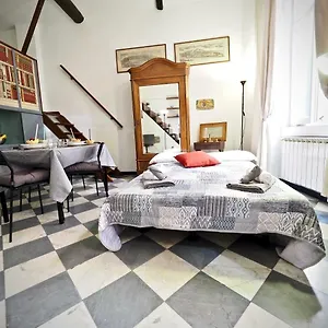 https://caratteristica-dimora-degli-incrociati.hotelitalianriviera.com